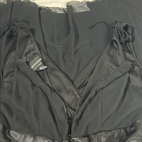 Connected Women Apparel Elegant Black Midi Dress Size 14W Preowned - Picture 9 of 9